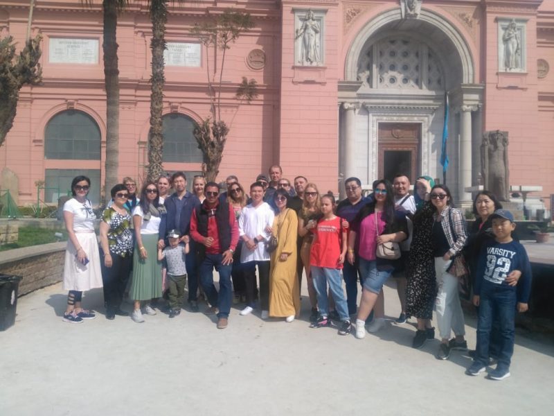 Tour To Egyptian Museum & Old Cairo and Cave Church