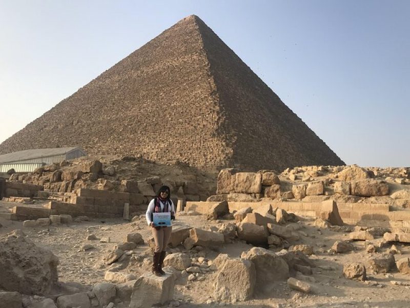Tour Giza Pyramids & Egyptian Museum and Old Cairo and Bazaar