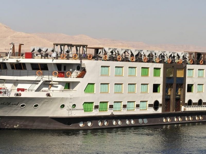 Ultra Deluxe Nile Cruises Ancient Egypt Tours