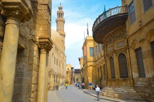 Al Muizz Street